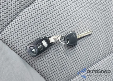 2011 Hyundai Sonata Gls from USA, damaged, VIN 5NPEB4AC5BH022937